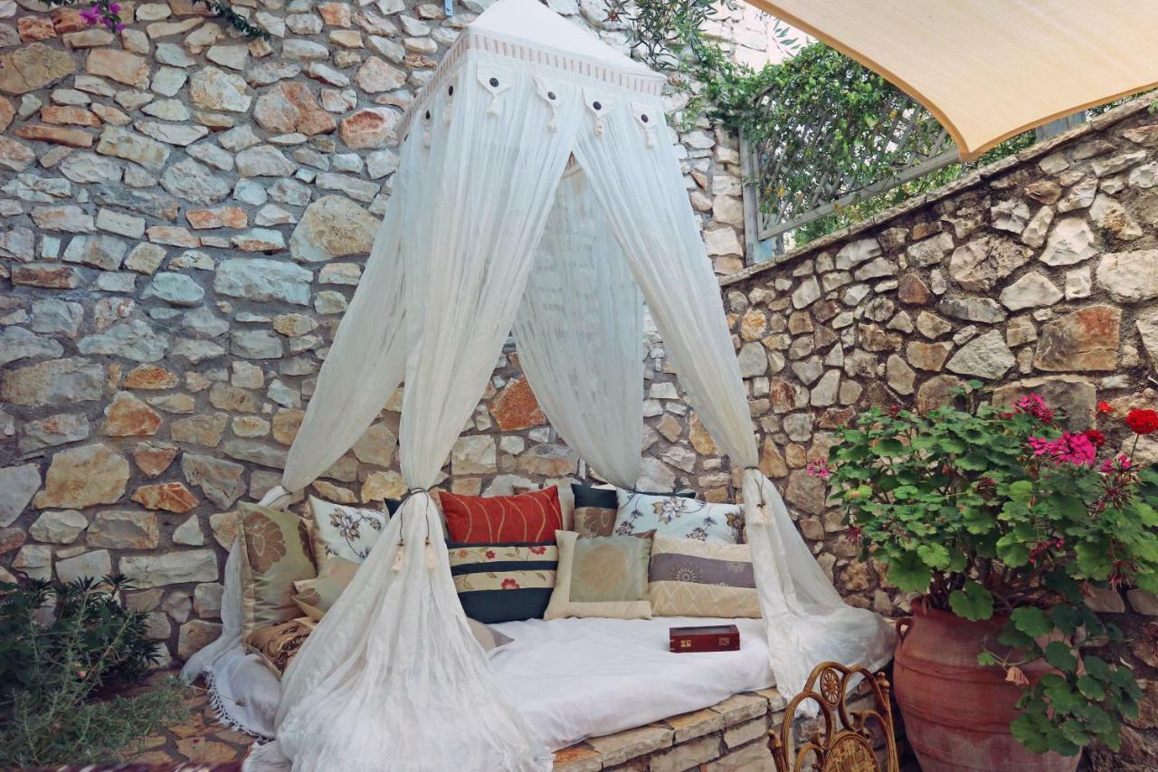 Opera House Paxos Hotel Gáiosz Kültér fotó