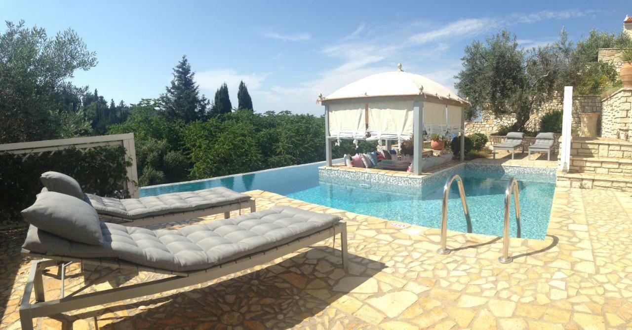 Opera House Paxos Hotel Gáiosz Kültér fotó